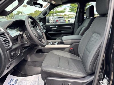 2027 RAM Ram 1500 RAM 1500 BIG HORN CREW CAB 4X4 5'7' BOX