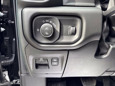 2027 RAM Ram 1500 RAM 1500 BIG HORN CREW CAB 4X4 5'7' BOX