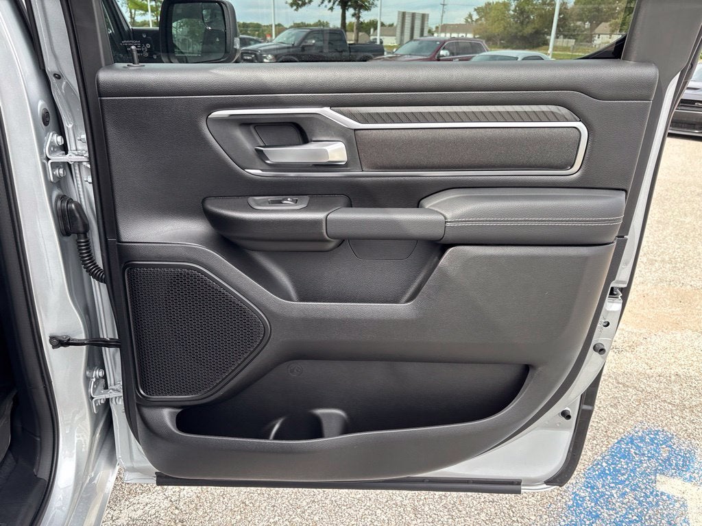 2027 RAM Ram 1500 RAM 1500 BIG HORN CREW CAB 4X4 5'7' BOX
