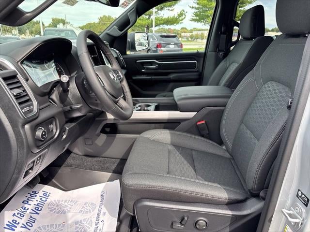 2027 RAM Ram 1500 RAM 1500 BIG HORN CREW CAB 4X4 5'7' BOX