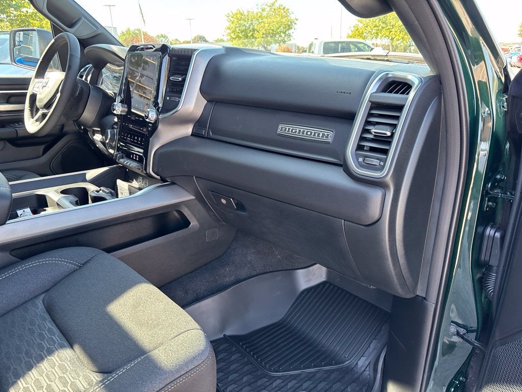 2027 RAM Ram 1500 RAM 1500 BIG HORN CREW CAB 4X4 5'7' BOX