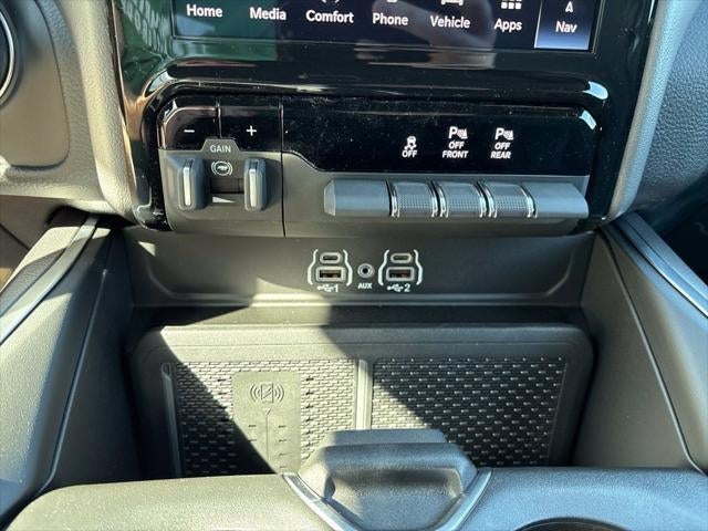 2027 RAM Ram 1500 RAM 1500 BIG HORN CREW CAB 4X4 5'7' BOX