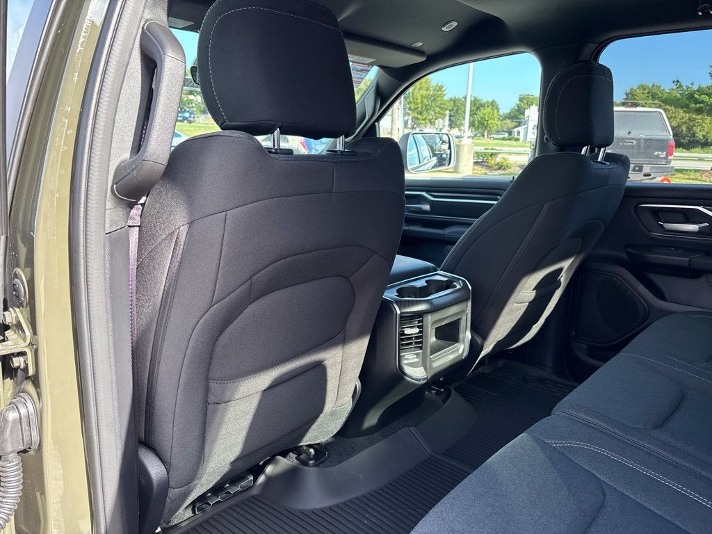 2027 RAM Ram 1500 RAM 1500 BIG HORN CREW CAB 4X4 5'7' BOX