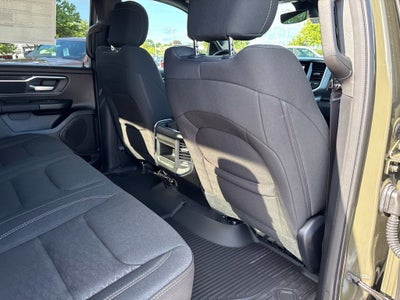 2027 RAM Ram 1500 RAM 1500 BIG HORN CREW CAB 4X4 5'7' BOX