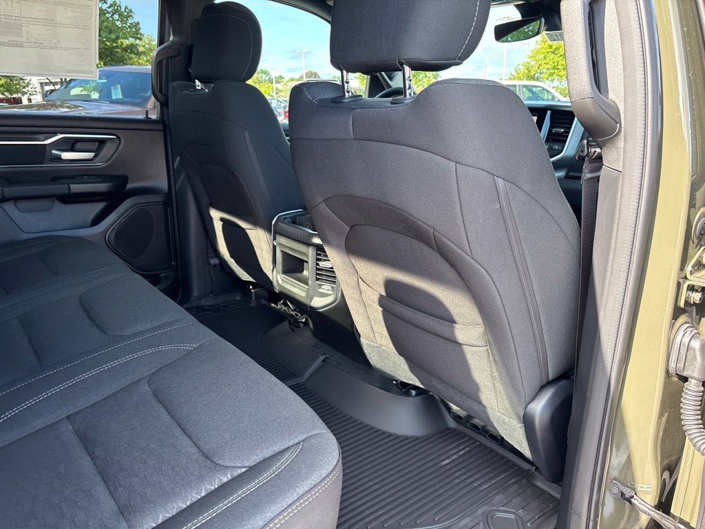 2027 RAM Ram 1500 RAM 1500 BIG HORN CREW CAB 4X4 5'7' BOX