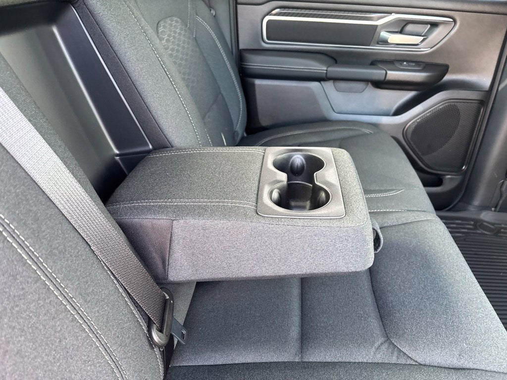 2027 RAM Ram 1500 RAM 1500 BIG HORN CREW CAB 4X4 5'7' BOX