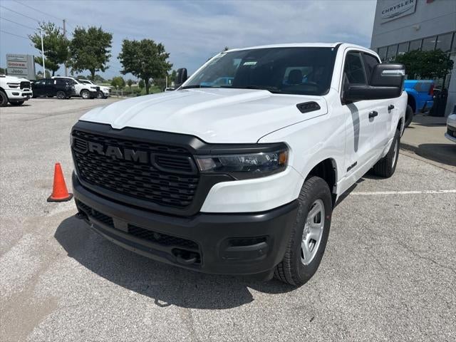 2026 RAM Ram 1500 RAM 1500 TRADESMAN CREW CAB 4X4 5'7' BOX