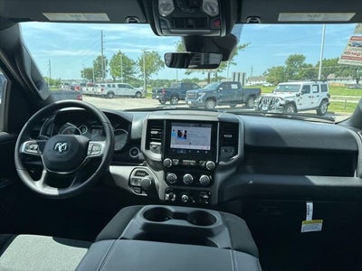 2026 RAM Ram 1500 RAM 1500 TRADESMAN CREW CAB 4X4 5'7' BOX