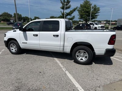 2026 RAM Ram 1500 RAM 1500 TRADESMAN CREW CAB 4X4 5'7' BOX