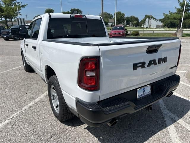 2026 RAM Ram 1500 RAM 1500 TRADESMAN CREW CAB 4X4 5'7' BOX