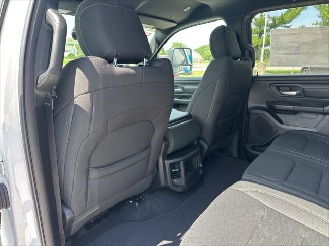 2026 RAM Ram 1500 RAM 1500 TRADESMAN CREW CAB 4X4 5'7' BOX