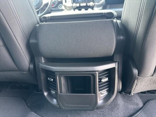 2026 RAM Ram 1500 RAM 1500 TRADESMAN CREW CAB 4X4 5'7' BOX