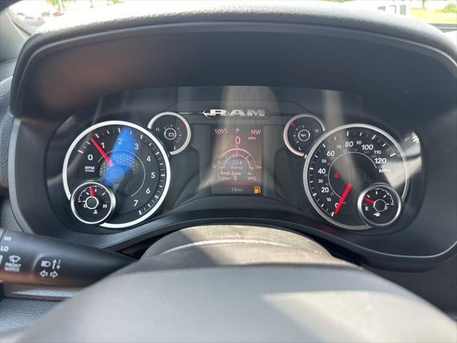 2026 RAM Ram 1500 RAM 1500 TRADESMAN CREW CAB 4X4 5'7' BOX