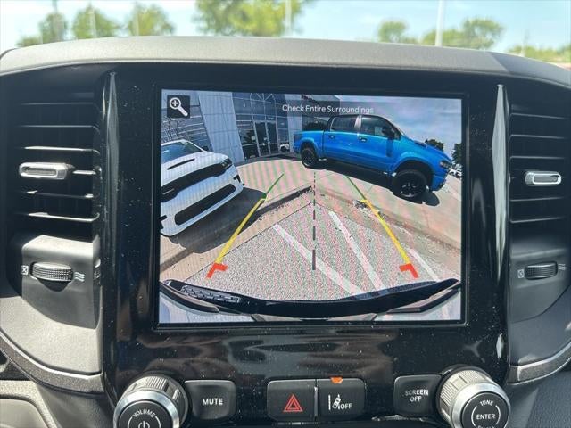 2026 RAM Ram 1500 RAM 1500 TRADESMAN CREW CAB 4X4 5'7' BOX