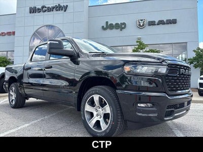 2026 RAM Ram 1500 RAM 1500 EXPRESS CREW CAB 4X4 5'7' BOX