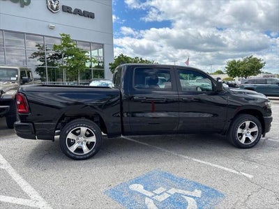 2026 RAM Ram 1500 RAM 1500 EXPRESS CREW CAB 4X4 5'7' BOX