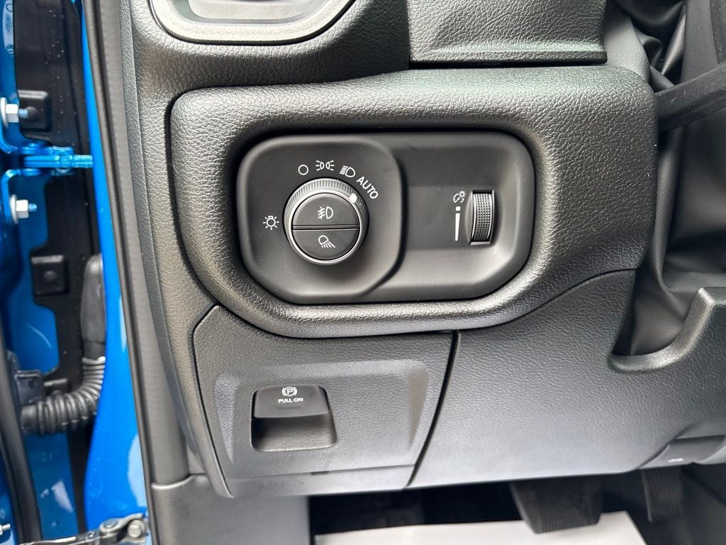 2026 RAM Ram 1500 RAM 1500 WARLOCK CREW CAB 4X4 5'7' BOX
