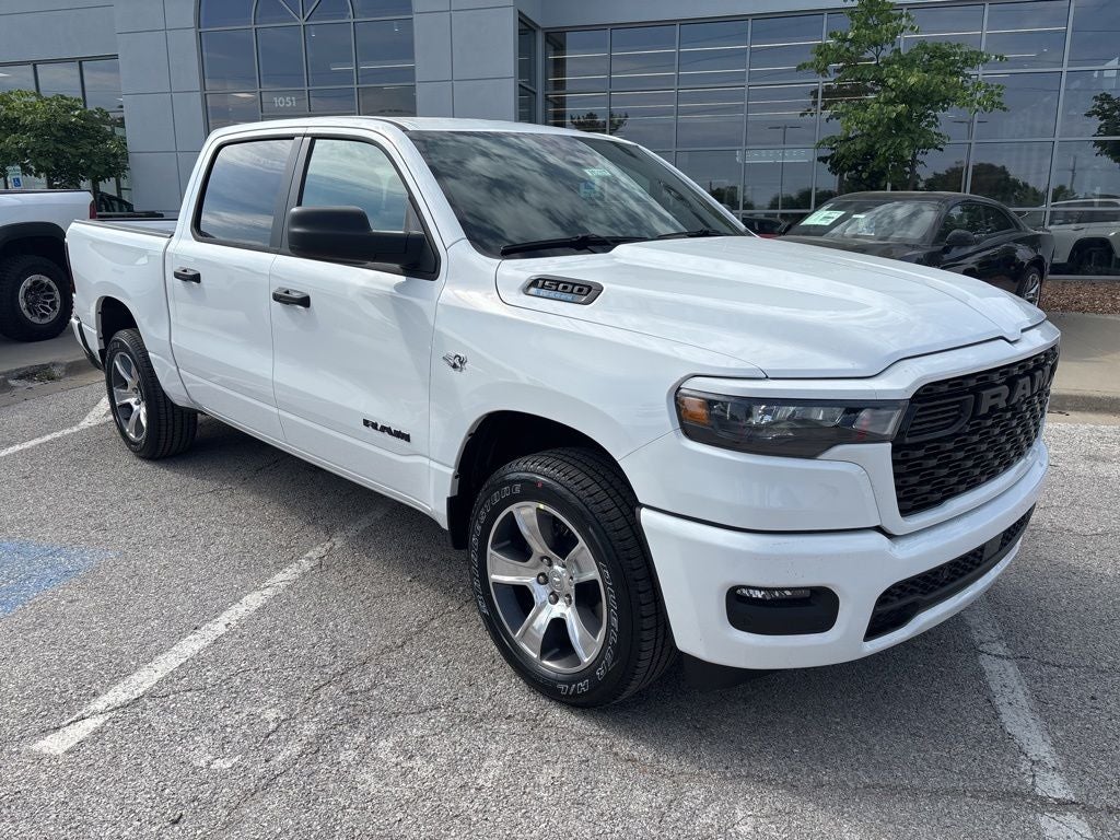 2026 RAM 1500 Express