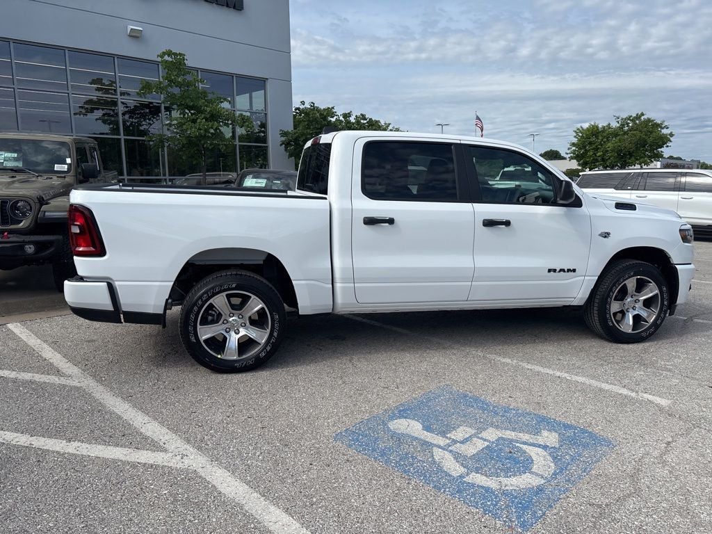 2026 RAM 1500 Express