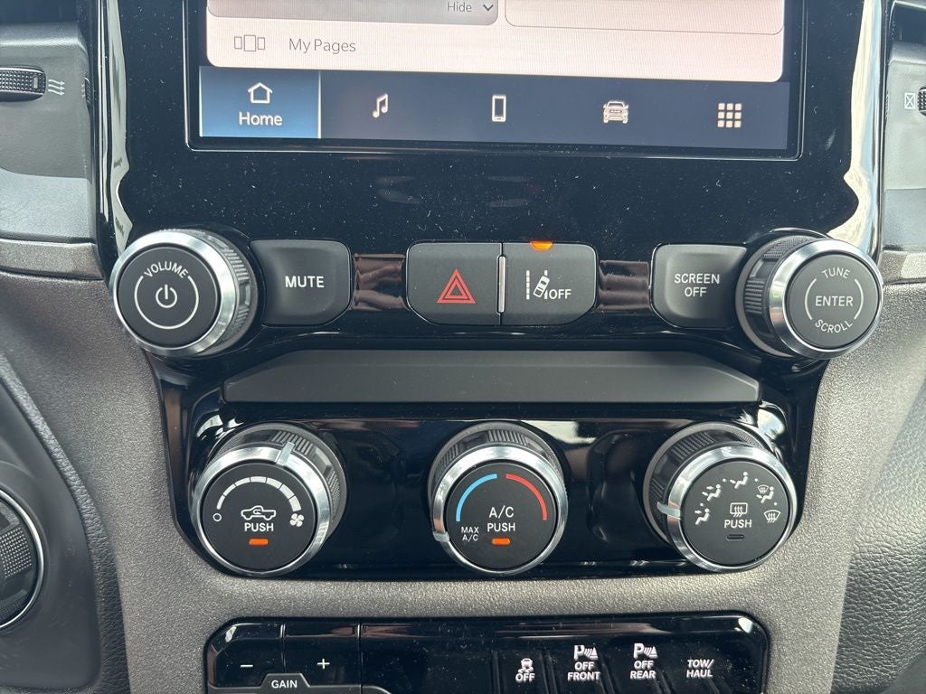 2026 RAM 1500 Express