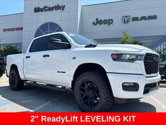 2026 RAM Ram 1500 RAM 1500 EXPRESS CREW CAB 4X4 5'7' BOX