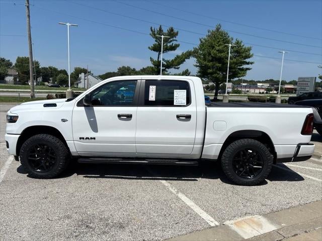 2026 RAM Ram 1500 RAM 1500 EXPRESS CREW CAB 4X4 5'7' BOX