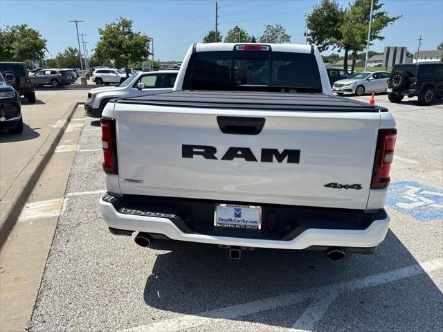 2026 RAM Ram 1500 RAM 1500 EXPRESS CREW CAB 4X4 5'7' BOX