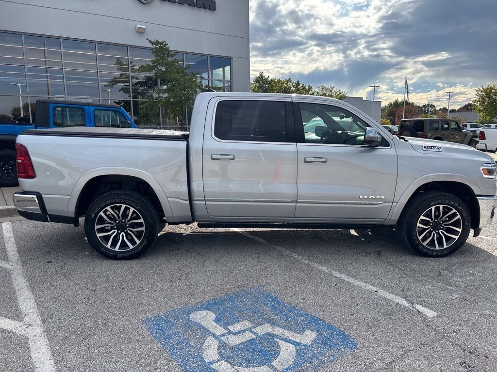 2027 RAM Ram 1500 RAM 1500 LIMITED CREW CAB 4X4 5'7' BOX