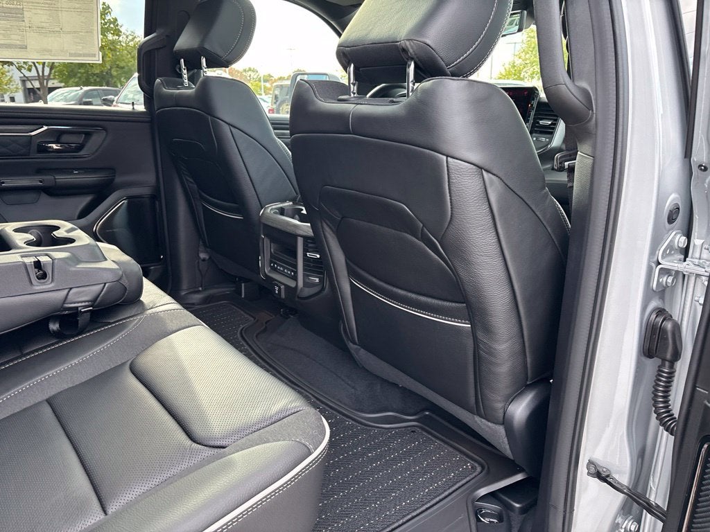 2027 RAM Ram 1500 RAM 1500 LIMITED CREW CAB 4X4 5'7' BOX