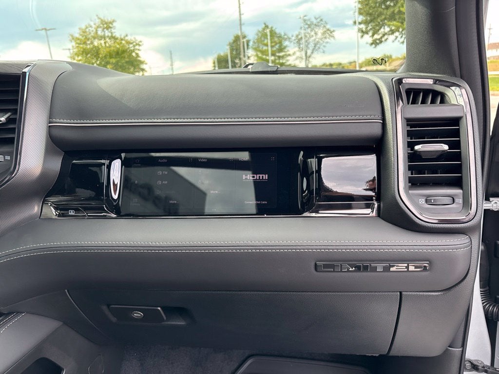 2027 RAM Ram 1500 RAM 1500 LIMITED CREW CAB 4X4 5'7' BOX