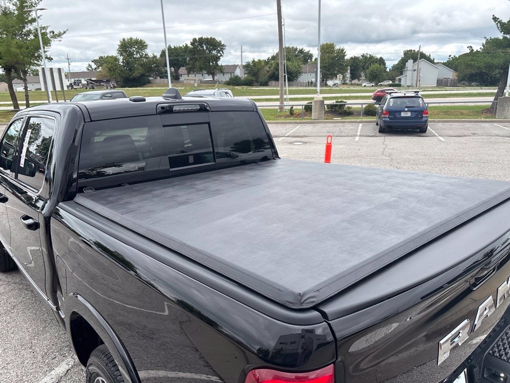 2027 RAM Ram 1500 RAM 1500 LIMITED CREW CAB 4X4 5'7' BOX