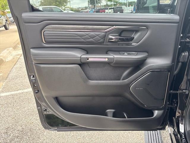 2027 RAM Ram 1500 RAM 1500 LIMITED CREW CAB 4X4 5'7' BOX