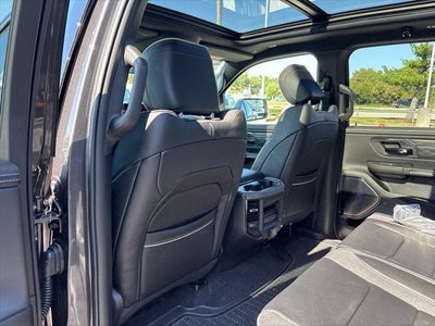 2027 RAM Ram 1500 RAM 1500 LIMITED CREW CAB 4X4 5'7' BOX