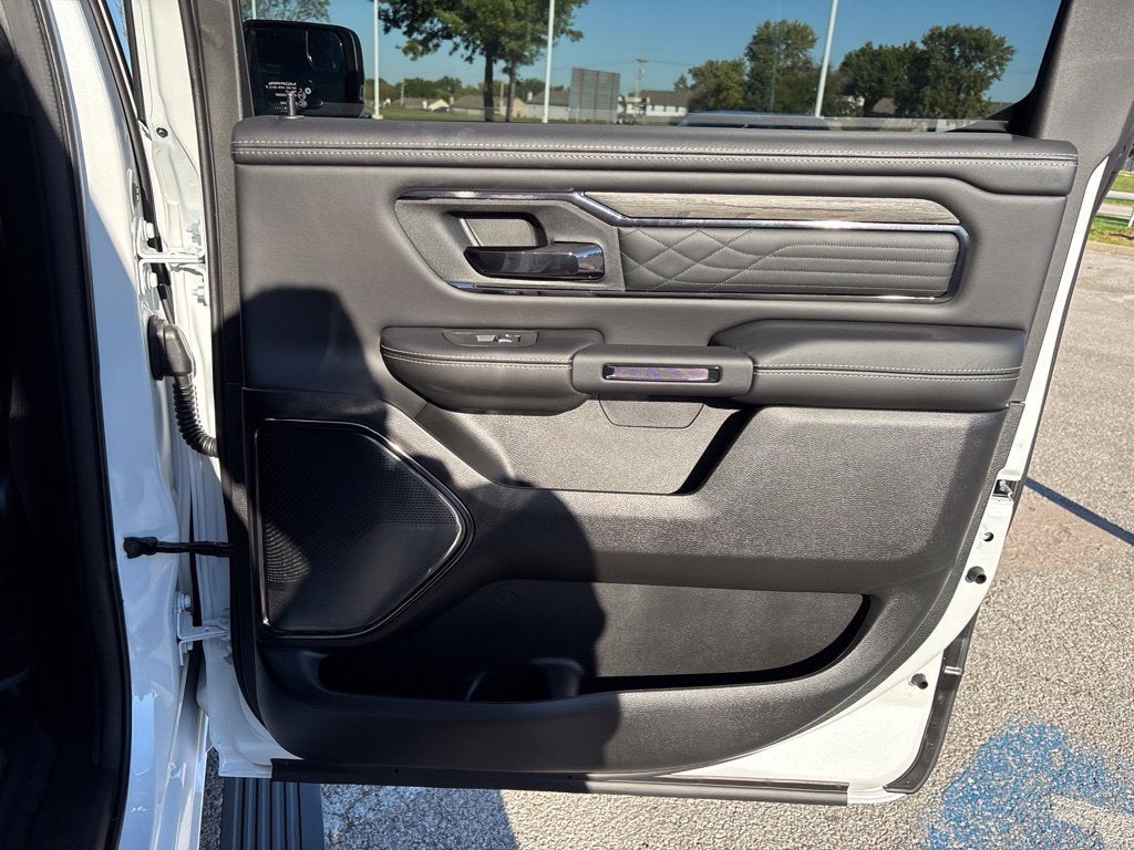 2027 RAM Ram 1500 RAM 1500 LIMITED CREW CAB 4X4 5'7' BOX