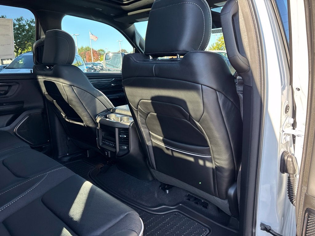2027 RAM Ram 1500 RAM 1500 LIMITED CREW CAB 4X4 5'7' BOX