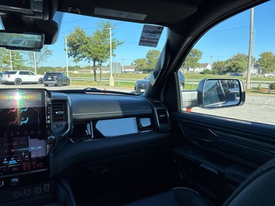2027 RAM Ram 1500 RAM 1500 LIMITED CREW CAB 4X4 5'7' BOX