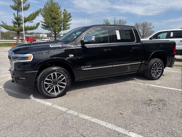 2026 RAM Ram 1500 RAM 1500 LIMITED CREW CAB 4X4 5'7' BOX