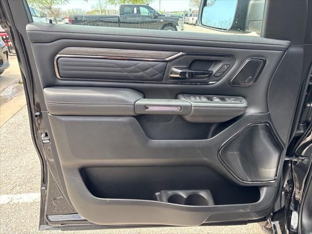 2026 RAM Ram 1500 RAM 1500 LIMITED CREW CAB 4X4 5'7' BOX