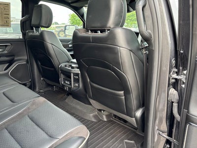 2024 RAM 1500 Laramie Crew Cab 4x4 5'7' Box