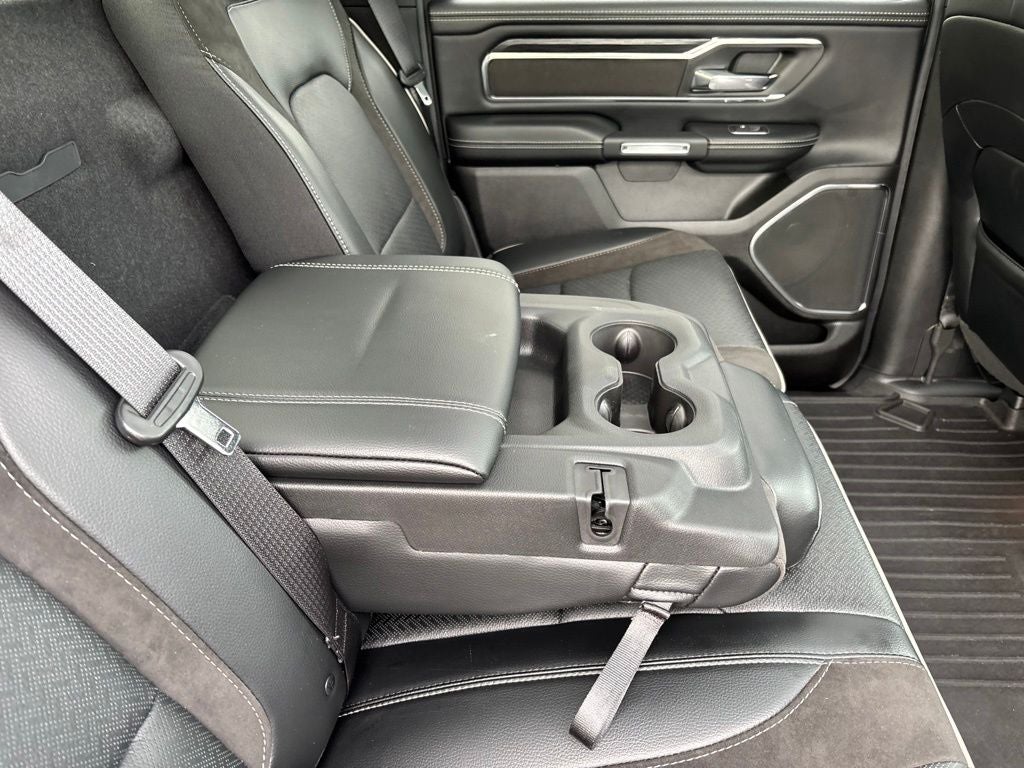 2024 RAM 1500 Laramie Crew Cab 4x4 5'7' Box