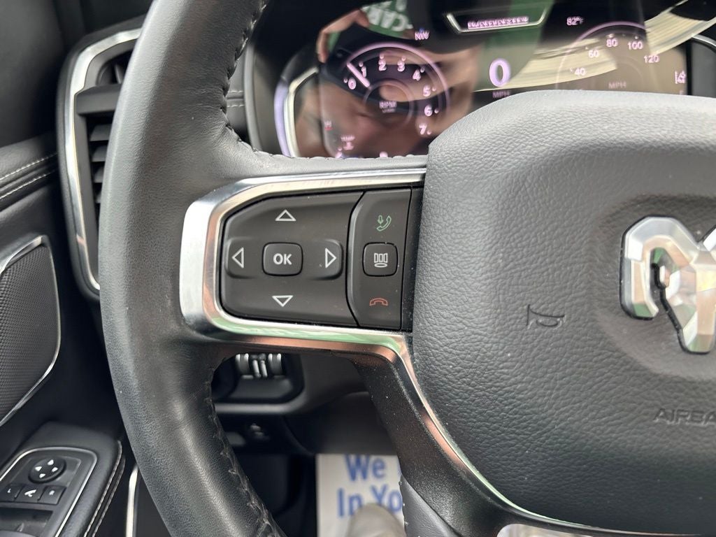 2024 RAM 1500 Laramie Crew Cab 4x4 5'7' Box