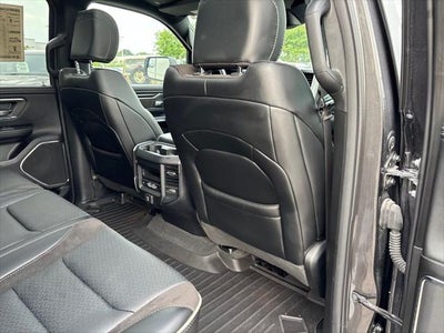 2024 RAM 1500 Laramie Crew Cab 4x4 5'7' Box