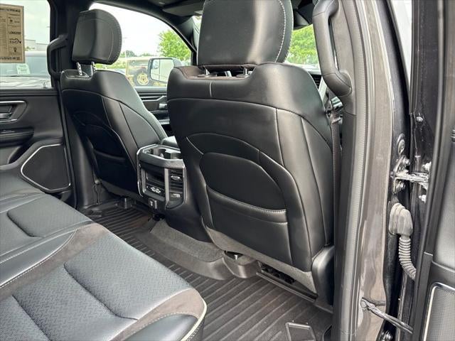 2024 RAM 1500 Laramie Crew Cab 4x4 5'7' Box
