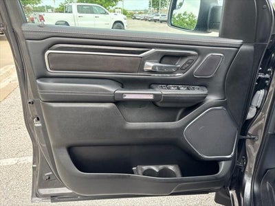 2024 RAM 1500 Laramie Crew Cab 4x4 5'7' Box