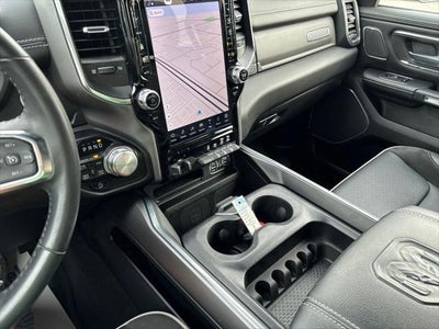 2024 RAM 1500 Laramie Crew Cab 4x4 5'7' Box