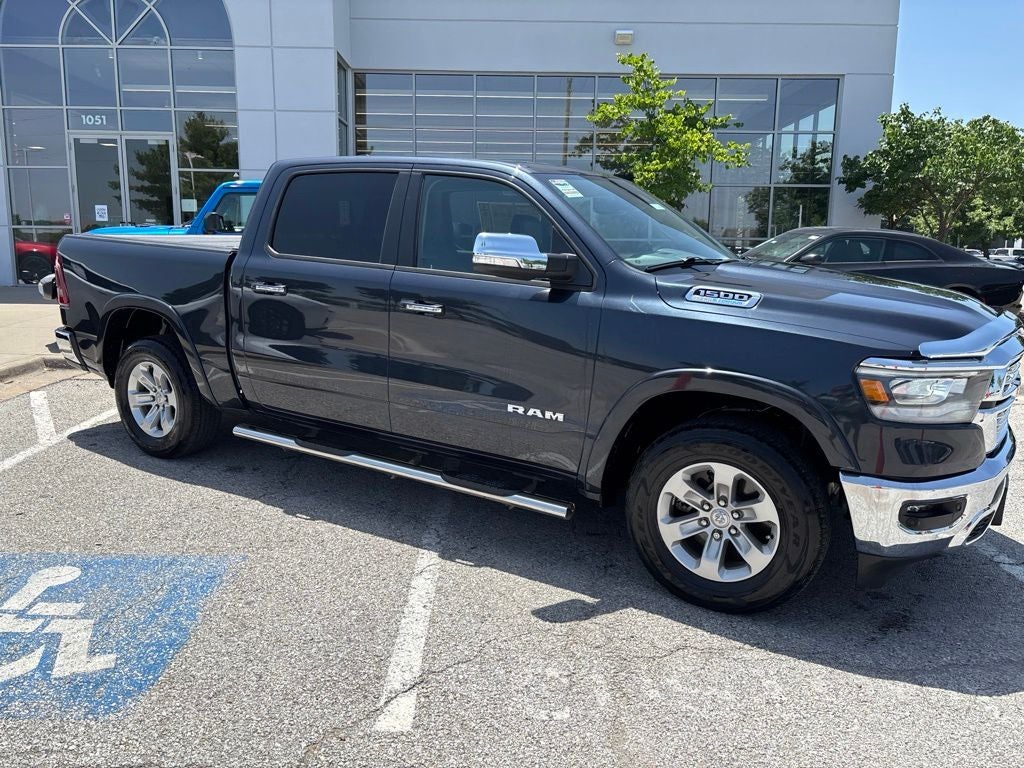 2021 RAM 1500 Laramie Crew Cab 4x4 5'7' Box