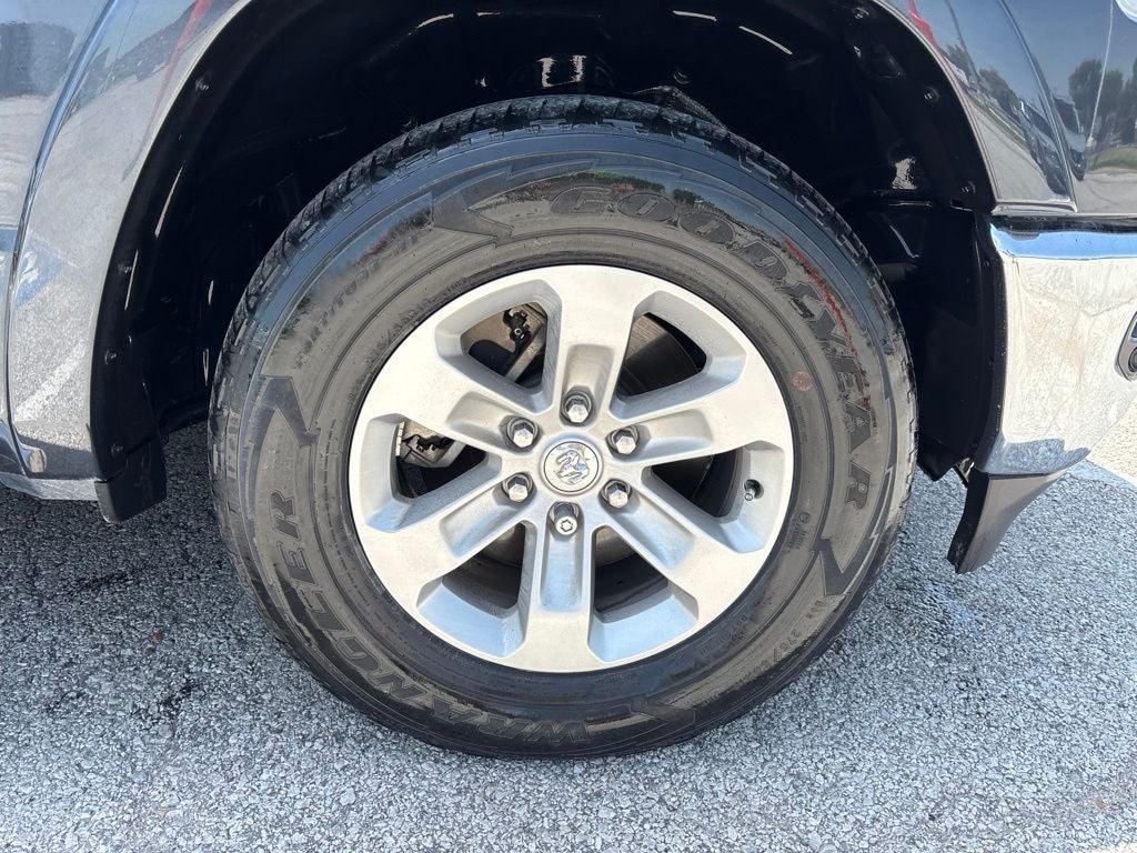 2021 RAM 1500 Laramie Crew Cab 4x4 5'7' Box