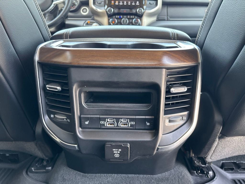 2021 RAM 1500 Laramie Crew Cab 4x4 5'7' Box