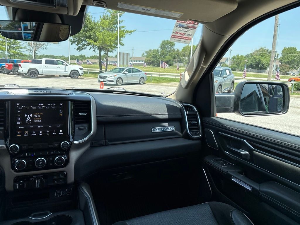 2021 RAM 1500 Laramie Crew Cab 4x4 5'7' Box