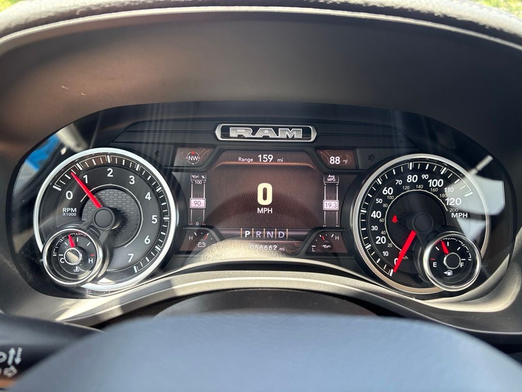 2021 RAM 1500 Laramie Crew Cab 4x4 5'7' Box